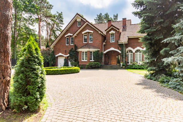 Driveway Pavers for Homes in Louisville, OH